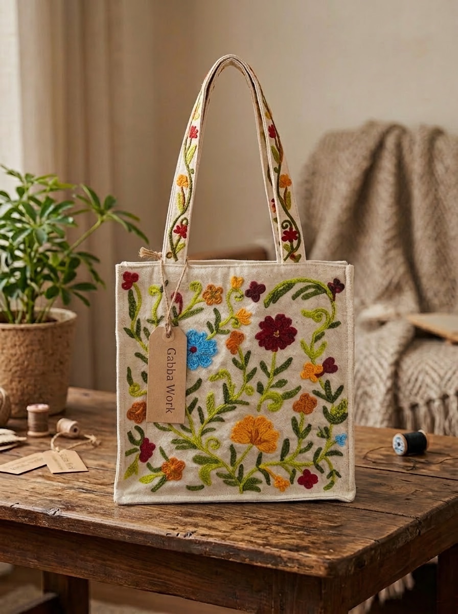 Khaddi bag, wildflowers